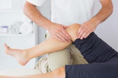What symptoms can you use to distinguish arthritis from arthrosis